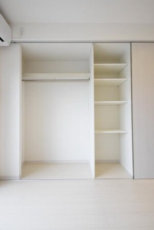 リブリ・カステッロの物件内観写真